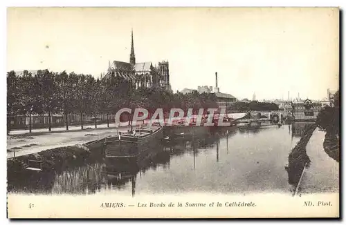 Cartes postales moderne Amiens Les Bords De La Somme Et La Cathedrale Bateau Peniche