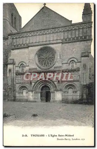 Ansichtskarte AK Thouars Eglise St Medard