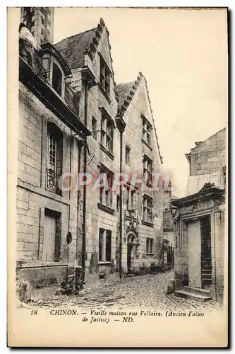 Ansichtskarte AK Chinon Vieille Maison rue Voltaire Ancien palais de justice