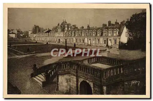 Ansichtskarte AK Palais De Fontanebleau Aile des Ministres et cour des Adieux