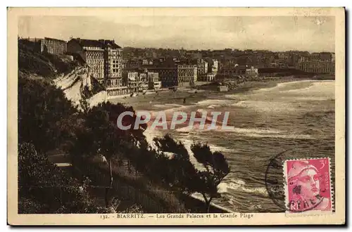 Cartes postales Biarritz Les Grands Paiaces et la Grande Plage