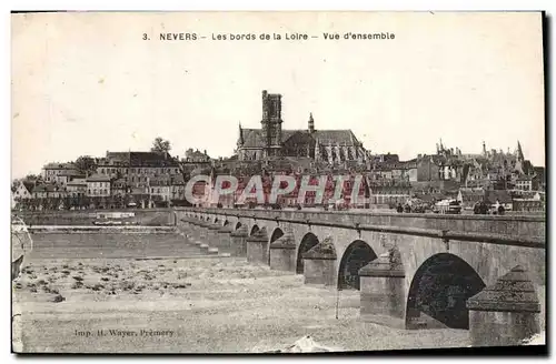 Cartes postales Nevers Les bords de la Loire Vue d&#39ensemble