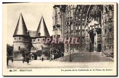 Cartes postales Beauvais Le Porche De Cathedrale Et Le Palais De Justice