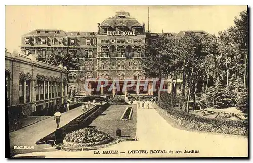 Cartes postales La Baule L&#39Hotel Royal Et Ses Jardins