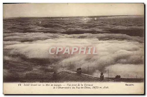 Cartes postales Soleit Levant sur la Mer de Nuages Vue prise de la Terrasse de l&#39observatoire du Puy de Dome