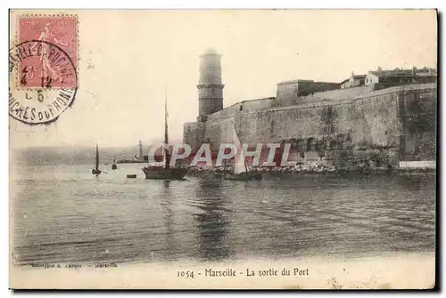 Cartes postales Marseille La Sortie du Port Bateaux