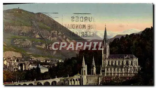 Cartes postales Lourdes La Basilique et le Pic du Jer