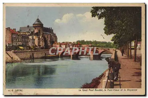 Cartes postales Laval Quai paul Boudet le Pont Vieux et la Mayenne