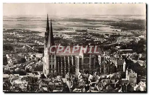 Cartes postales moderne Chartres La Cathedarle vue d&#39avion