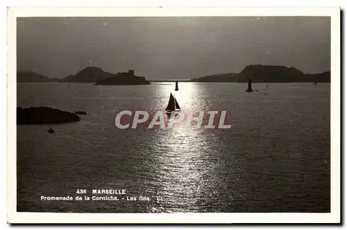 Ansichtskarte AK Marseille Promenade de la Corniche Les lles Bateau