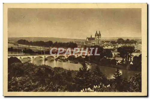 Cartes postales Tours Vue Generale Sur La Loire Et La Ville