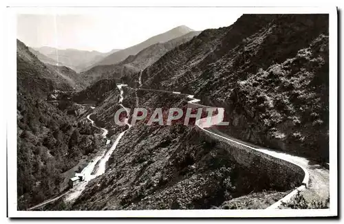 Cartes postales moderne Moulinet Les Lacets De La Route De Turini a Moulinet