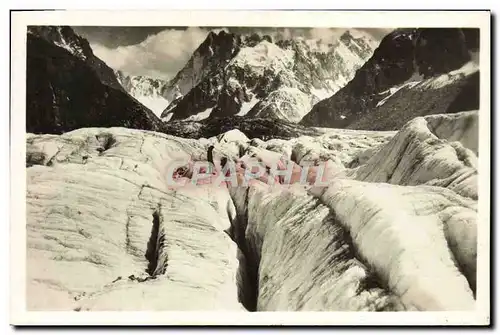 Ansichtskarte AK Chamonix Mont Blanc Mer de glace Une crevasse