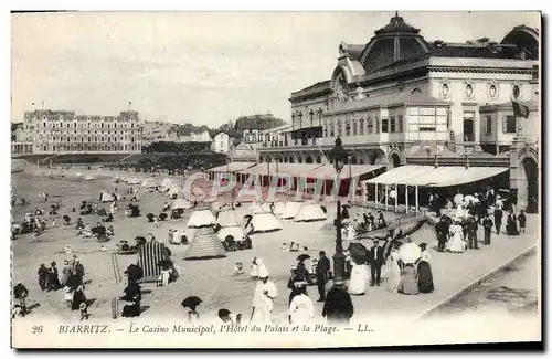 Cartes postales Biarritz Le Casino Municipal l'Hotel du Palais et la Plage