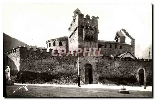 Cartes postales moderne Luz Saint Sauveur L&#39eglise fortifiee des templiers