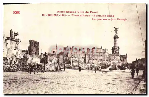 Cartes postales Reims Place d&#39Erlon Fontaine Sube Militaria