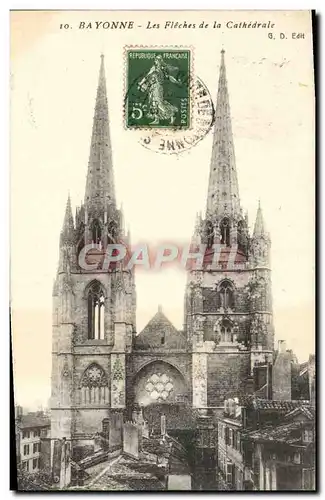 Cartes postales Bayonne Les Fleches de la Cathedrale