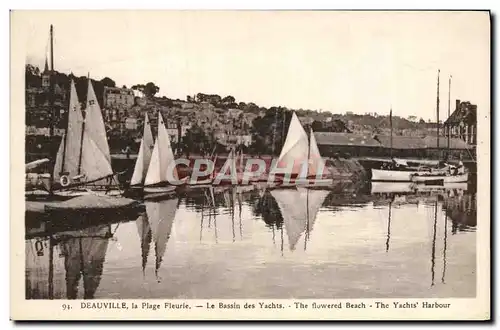 Cartes postales Deauville La Plage Fleurie Le Bassin des yachts Bateaux