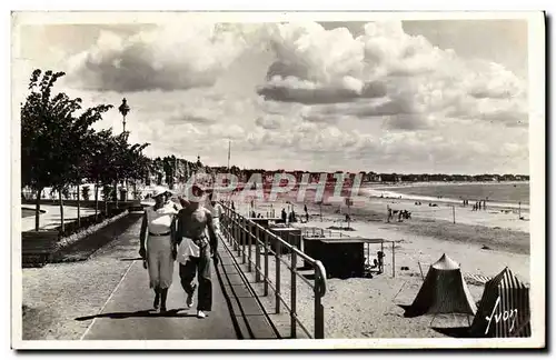 Cartes postales moderne La Baule Mer L&#39esplanade et la plage