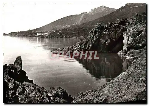 Cartes postales moderne Environs de Cannes Les Rochers Rouges dans le Trayas