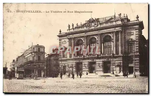 Cartes postales Montpellier Le Theatre et Rue Maguelonne Tramway