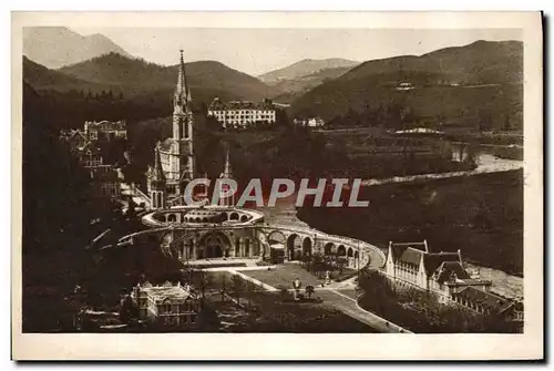 Ansichtskarte AK Lourdes La Basilique Vue du Chateau