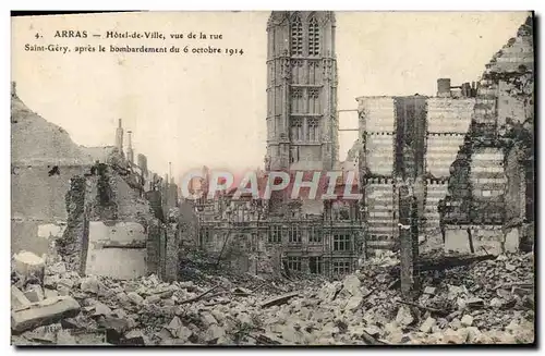 Cartes postales Arras Hotel de Ville Vue de la Rue Saint Gery apres le Bombardement Militaria