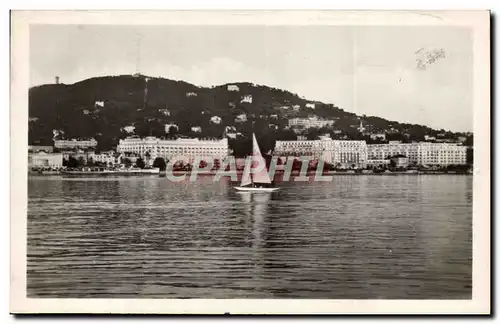 Cartes postales moderne Cannes Les Hotels de la Croisette Vue Prise de la Mer