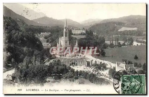 Cartes postales Lourdes La Basilique Vue Plongeante