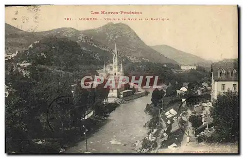 Cartes postales Lourdes Vue sur la Gave et la Basilique