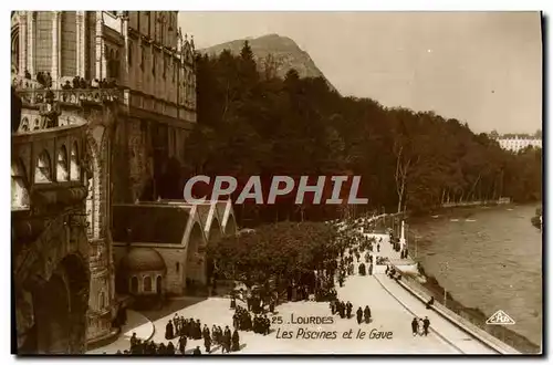 Cartes postales Lourdes Les Piseines et le Gave