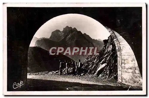 Cartes postales moderne Bagneres de Bigorre Le Tunnel de la Nouvelle route du Pic du midi