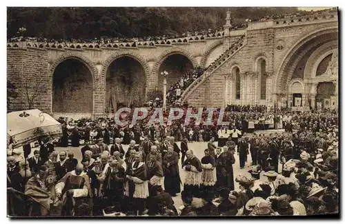 Cartes postales Lourdes Benediction des Malades