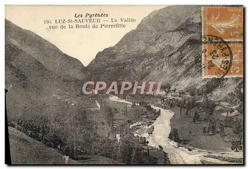 Cartes postales Luz Saint Sauveur La Vallee Vue de la Route de Pierrefitte