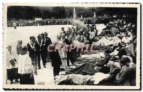 Cartes postales Lourdes La Benediction des Malades