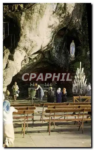 Cartes postales moderne Lourdes La Grotte