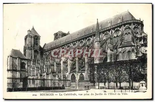 Cartes postales Bourges La cathedrale Vue prise du jardin de l'hotel de ville