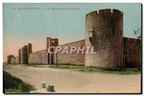 Cartes postales Aigues Mortes Les Remparts