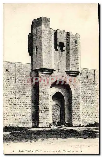 Cartes postales Aigues Mortes La Porte des Cordeliers