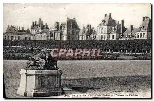 Cartes postales Palais De Fontainebleau L&#39entree du Parterre