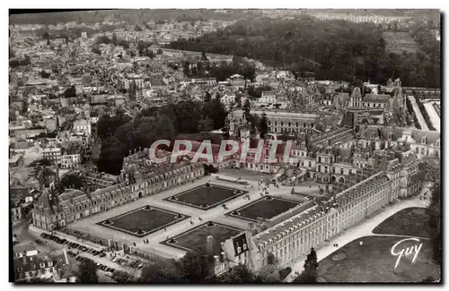 Cartes postales moderne En Avion Sur Fontainebleau Vue d&#39ensemble du palais avec la cour du cheval blanc ou des adieu