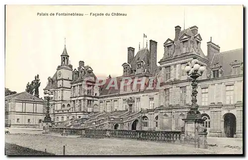 Ansichtskarte AK Palais de Fontainebleau Facade du Chateau