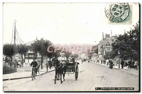 Ansichtskarte AK Trouville Le quai Vallee Caleche Cheval