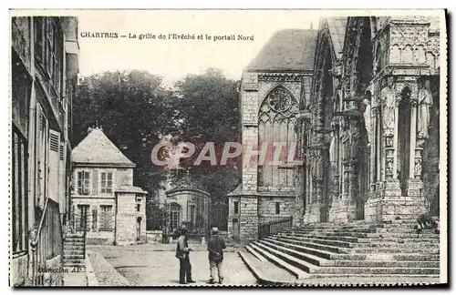 Cartes postales Chartres La grotte de l&#39Eveche et le portail Nord