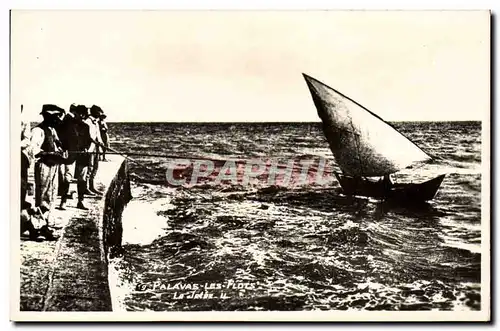 Cartes postales Palavas les Flots La Jetee Bateau