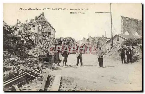 Ansichtskarte AK Anizy Le Chateau Avenue de la Gare Militaria