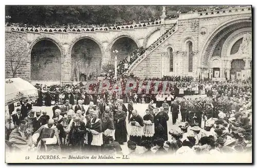 Cartes postales Lourdes Benediction des Malades