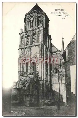 Cartes postales Poitiers Exterieur de L'Eglise Saint Radegonde