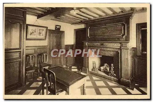 Cartes postales Lisieux Vestibule des Buissonnets Cheminee