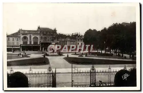 Cartes postales Tarbes Place et Jardin de la Republique